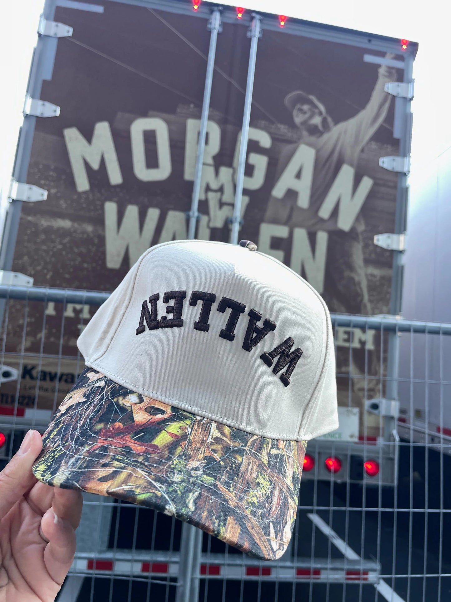 WALLEN | Concert | Country Music | Trucker Hat | Rodeo